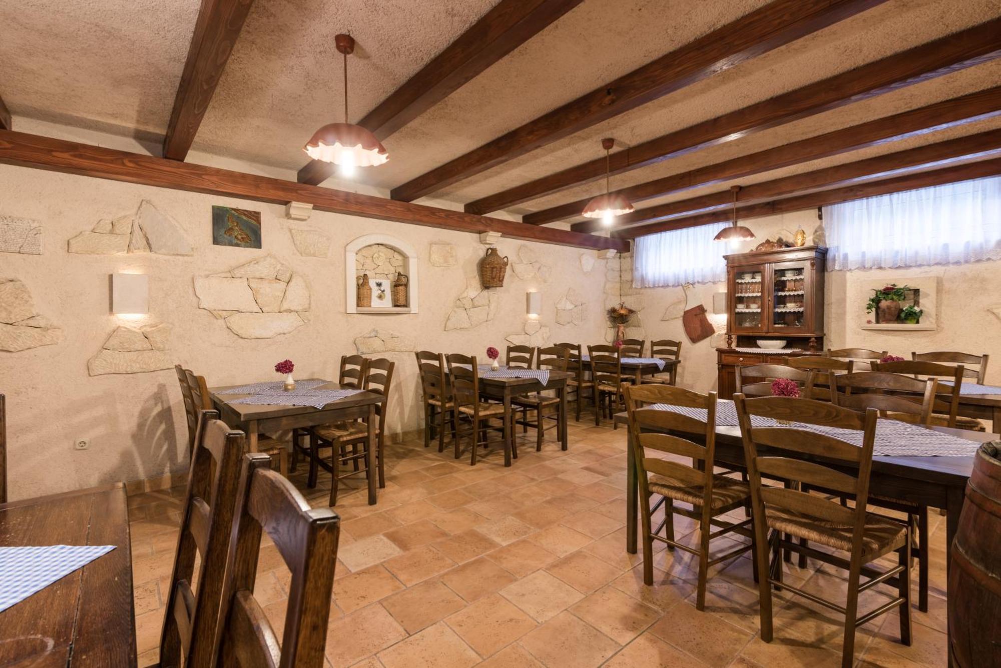 B&B Dujmovic Malinska Exterior foto